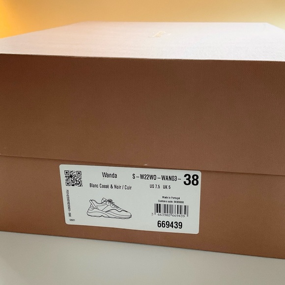 NEW • BOBBIES PARIS Beige and Black Leather Sneakers - Picture 13 of 16